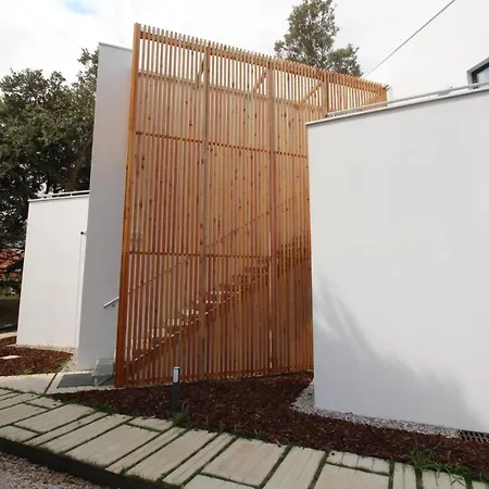 1 Dormitorio, Jardin Y Piscina - Montesomo 펜션