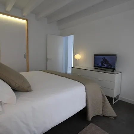 펜션 1 Dormitorio, Jardin Y Piscina - Montesomo