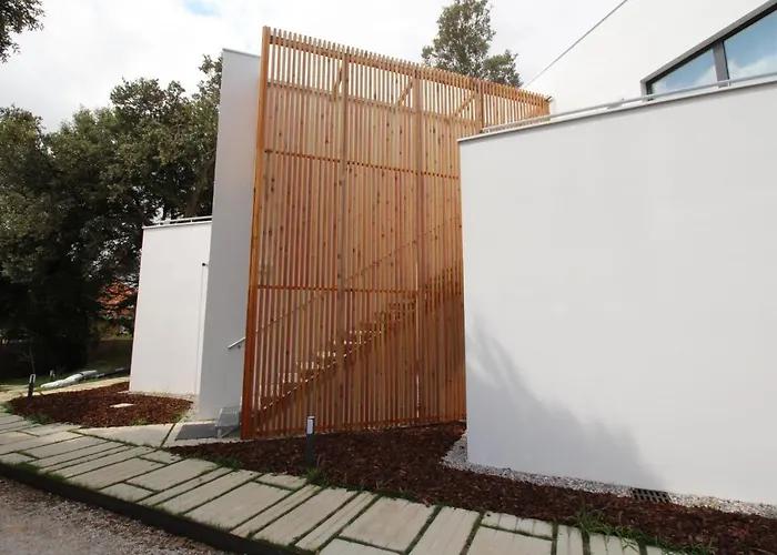 1 Dormitorio, Jardin Y Piscina - Montesomo Holiday home