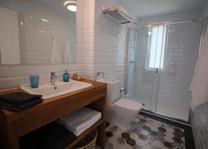 Holiday home 1 Dormitorio, Jardin Y Piscina - Montesomo