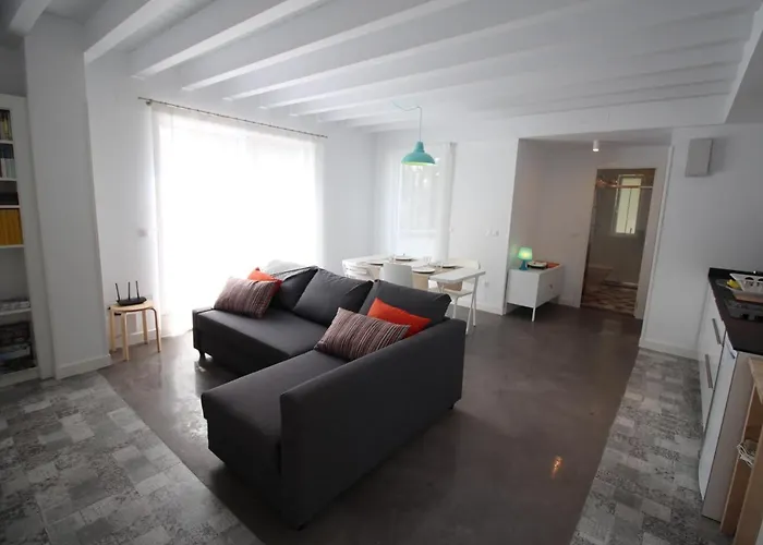 1 Dormitorio, Jardin Y Piscina - Montesomo *