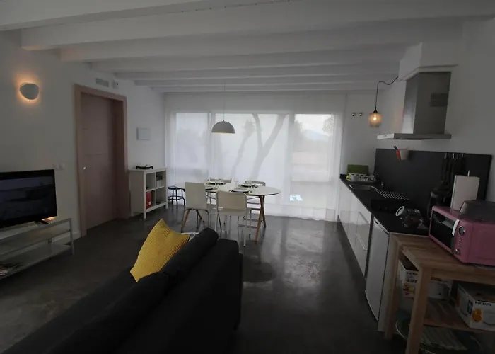 1 Dormitorio, Jardin Y Piscina - Montesomo Semesterbostad Somo